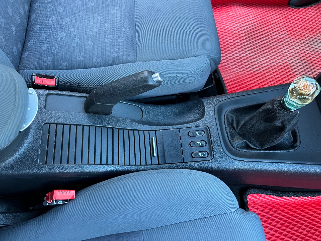 Nissan Primera - фото 17