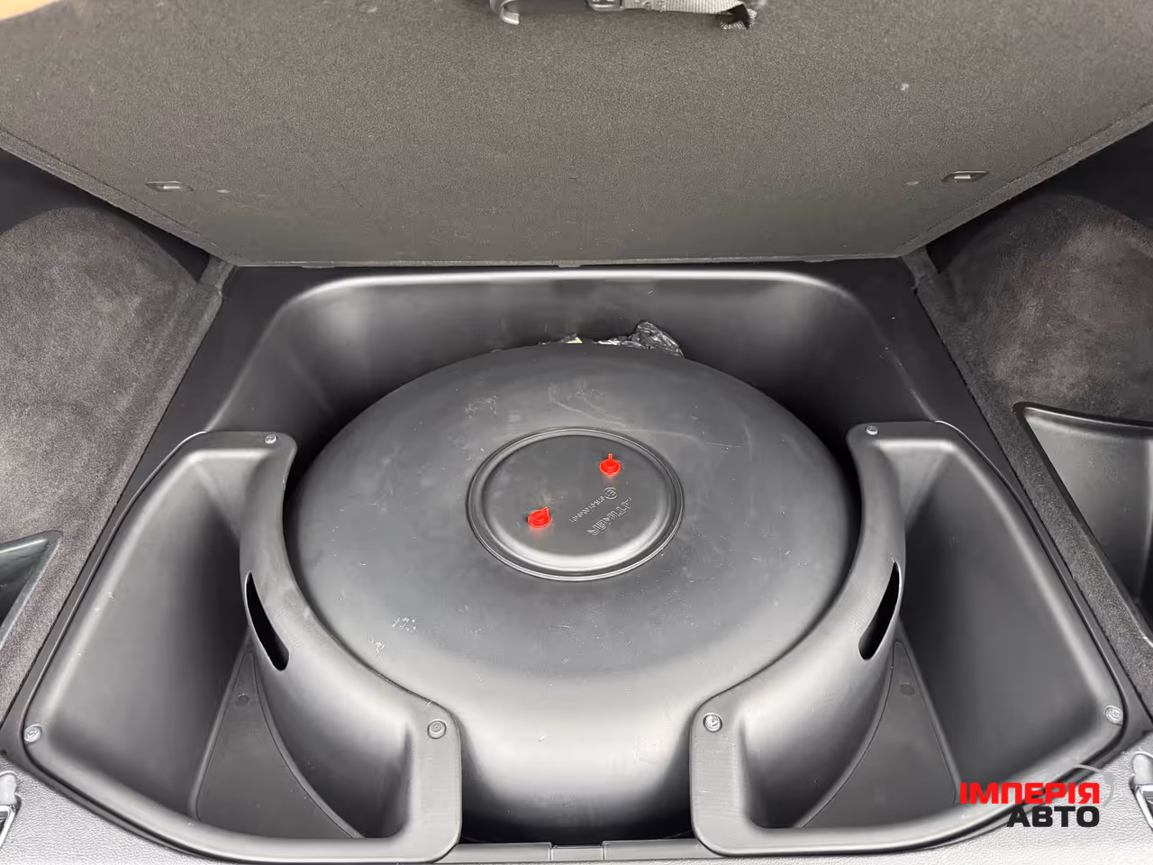 Jeep Grand Cherokee - фото 23
