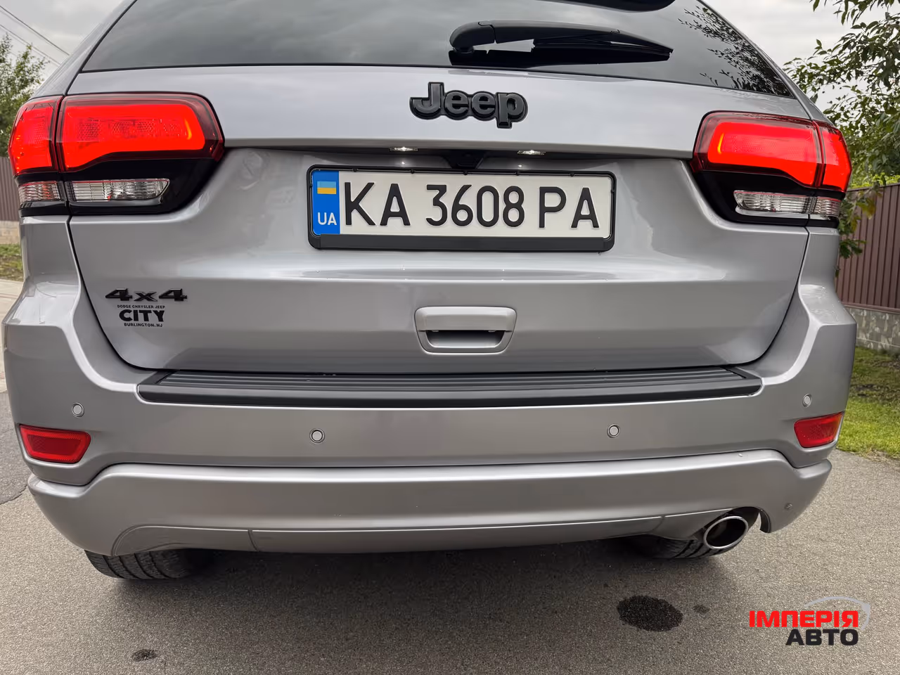 Jeep Grand Cherokee - фото 25