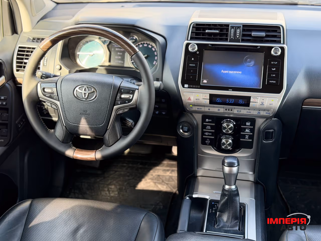 Toyota Land Cruiser Prado - фото 7