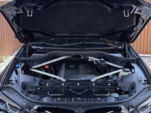 BMW X5 - фото 5