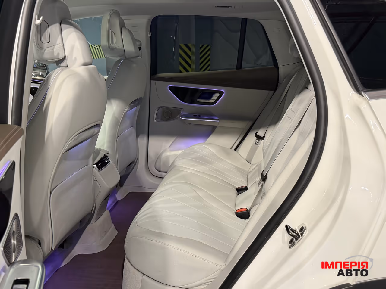 Mercedes-Benz EQE - фото 13