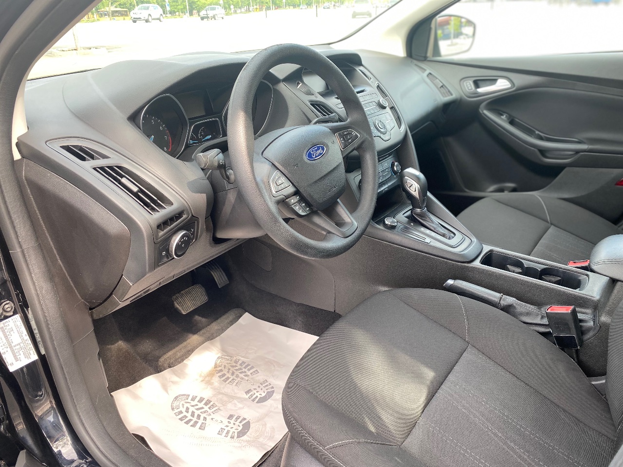 Ford Focus - фото 19