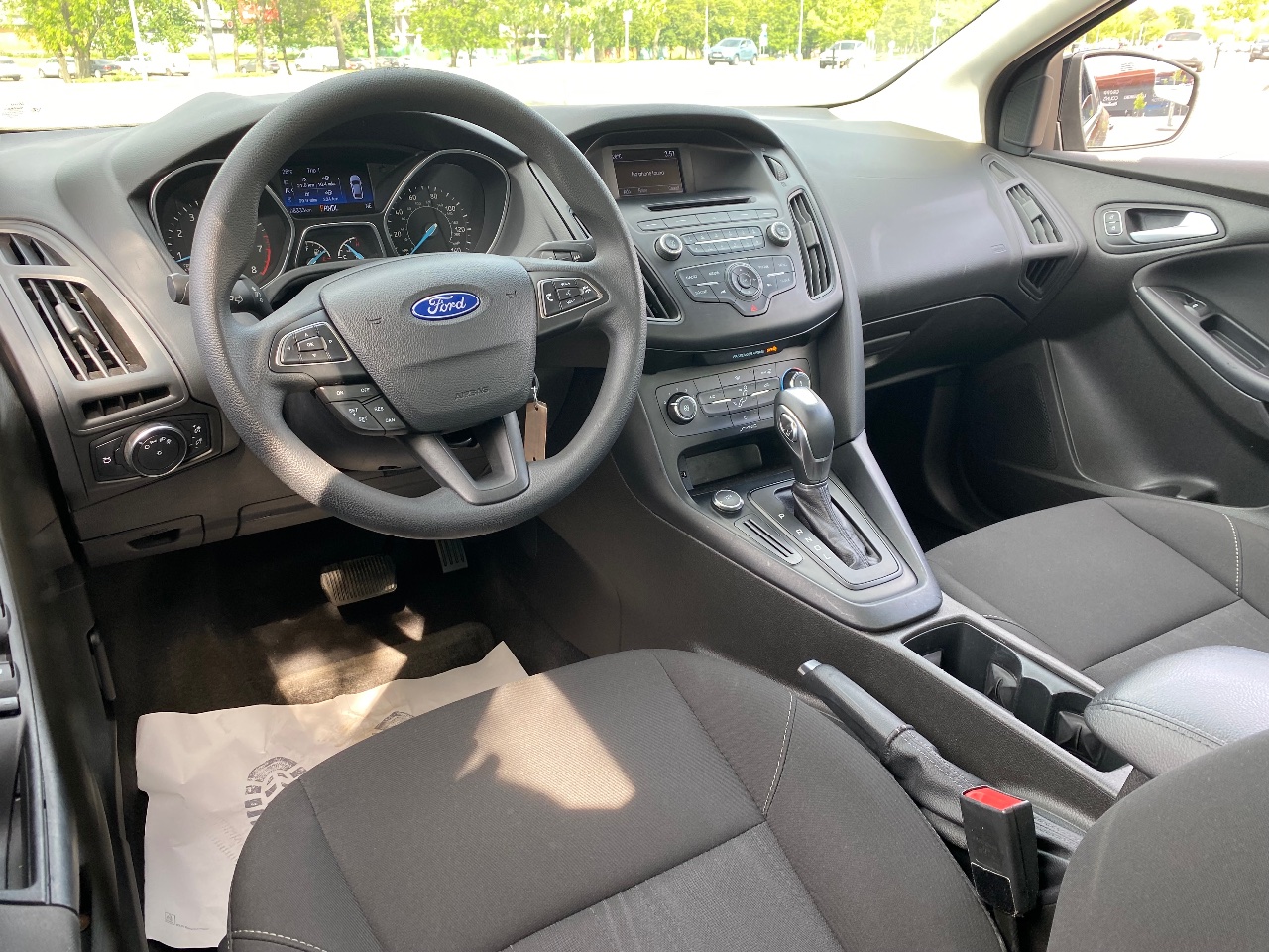 Ford Focus - фото 18