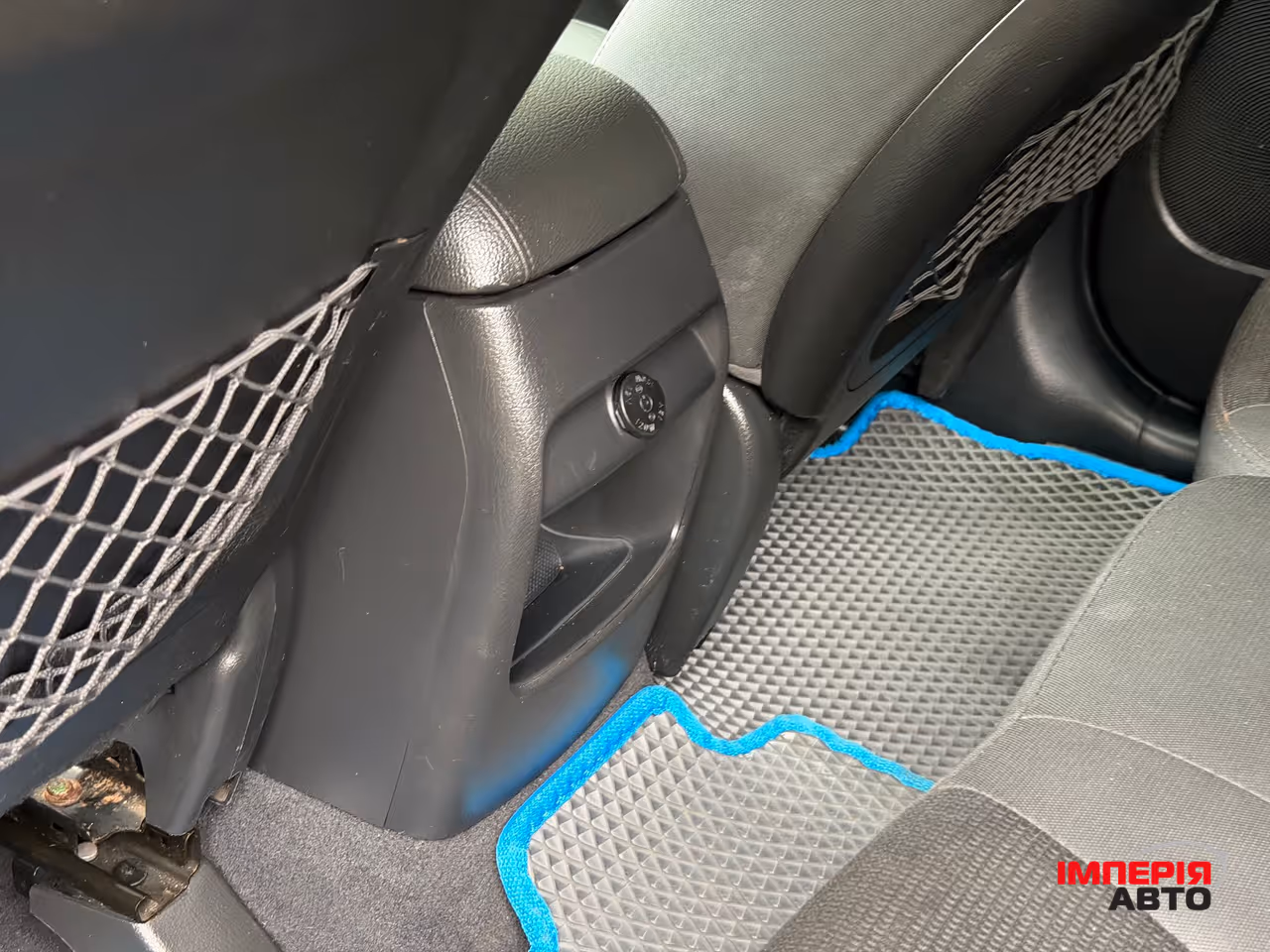 Kia Sorento - фото 60