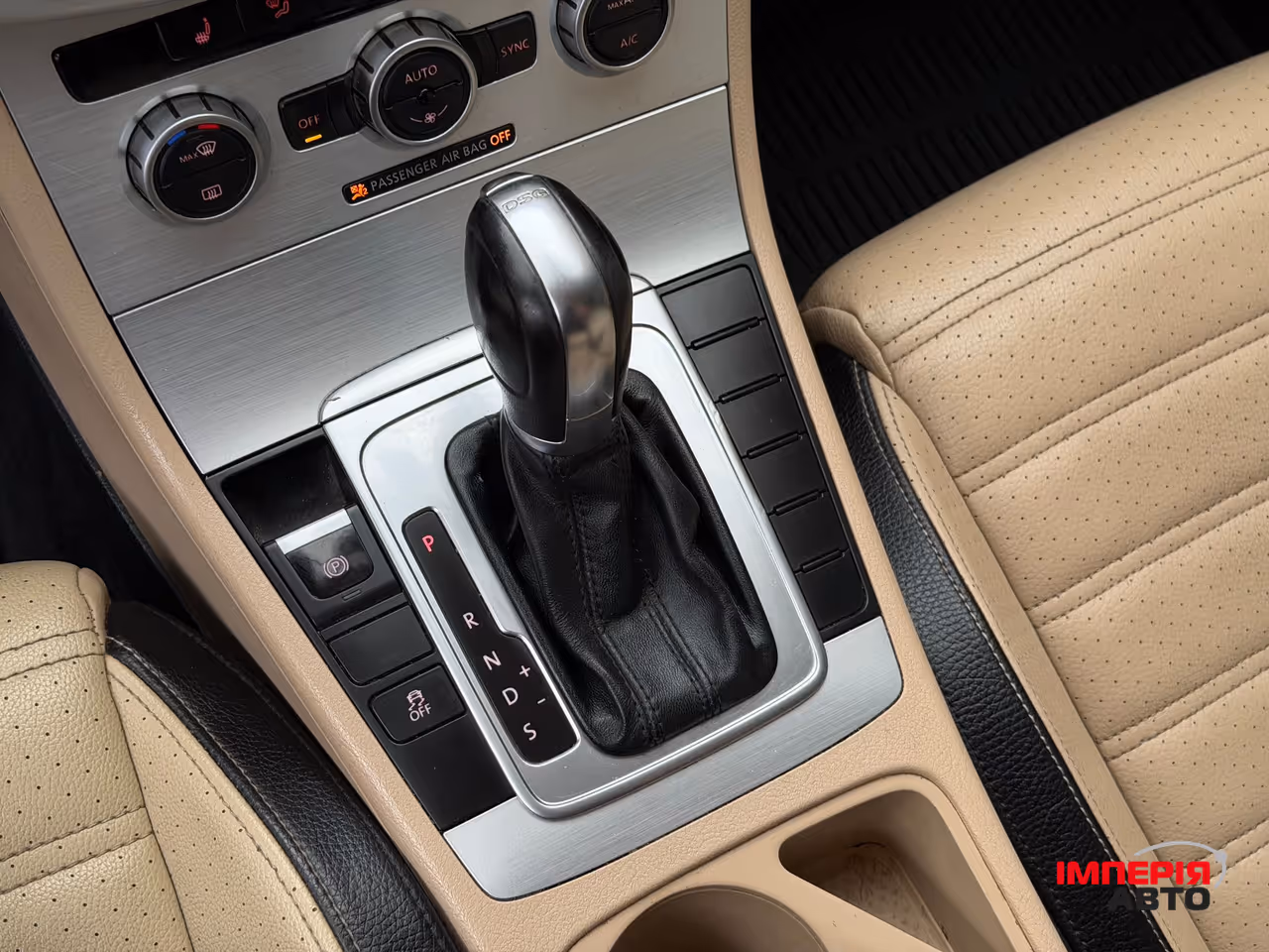 Volkswagen Passat CC - фото 48