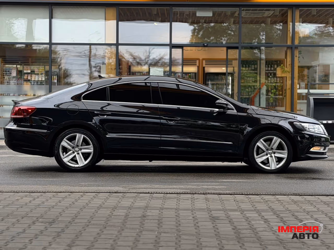 Volkswagen Passat CC - фото 6