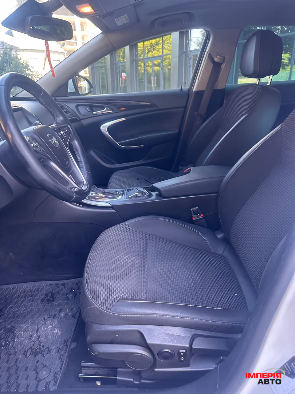 Opel Insignia - фото 9