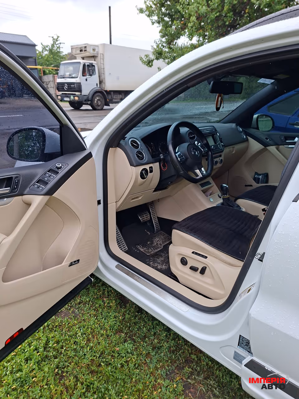 Volkswagen Tiguan - фото 8