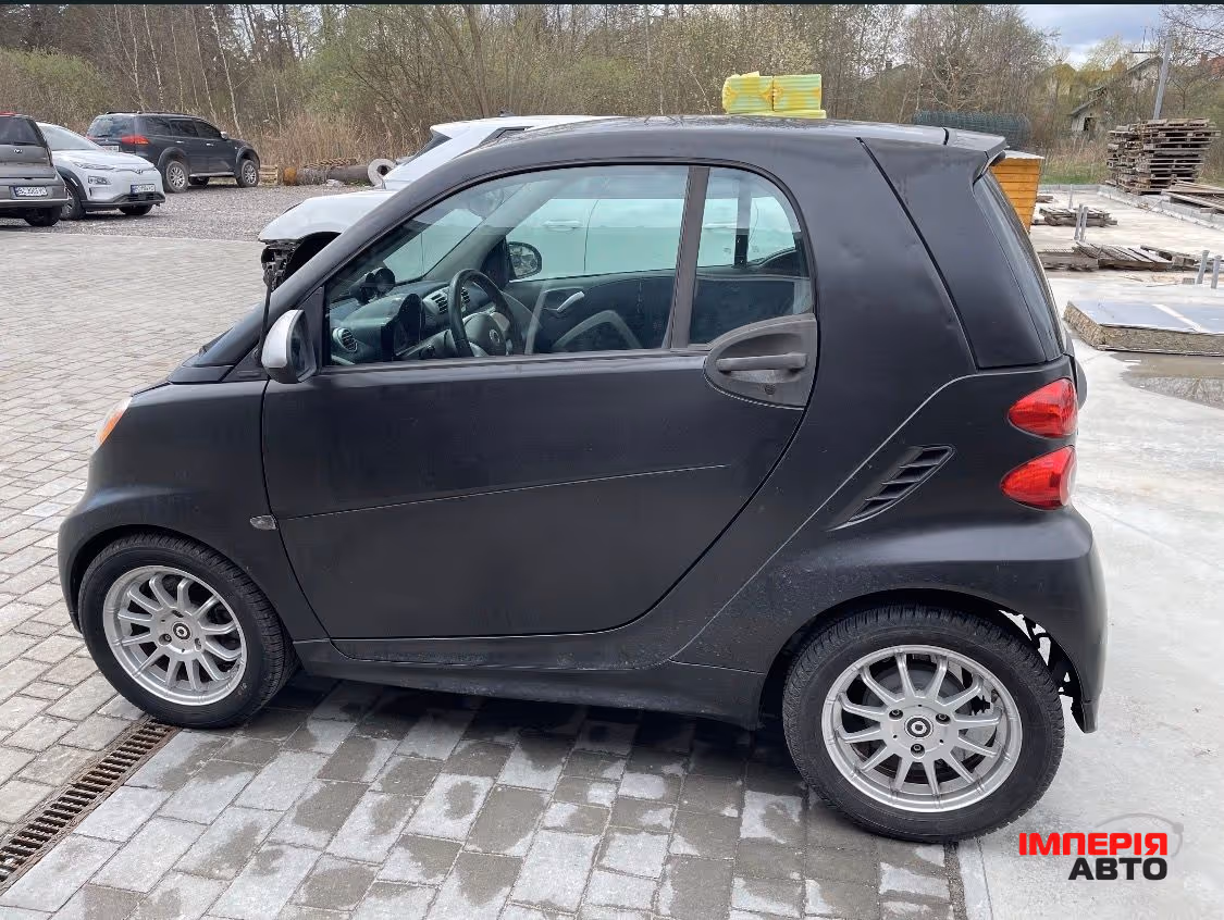Smart Fortwo - фото 2