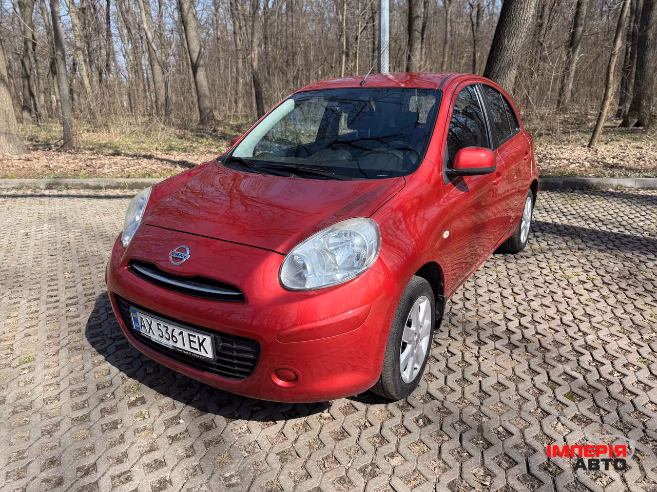 Nissan Micra - фото 1
