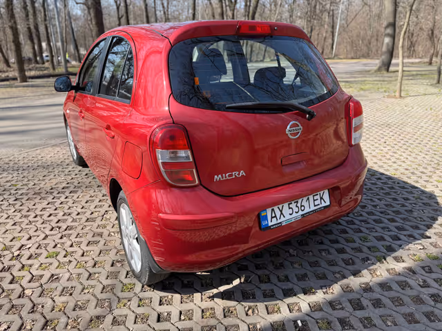 Nissan Micra - фото 4