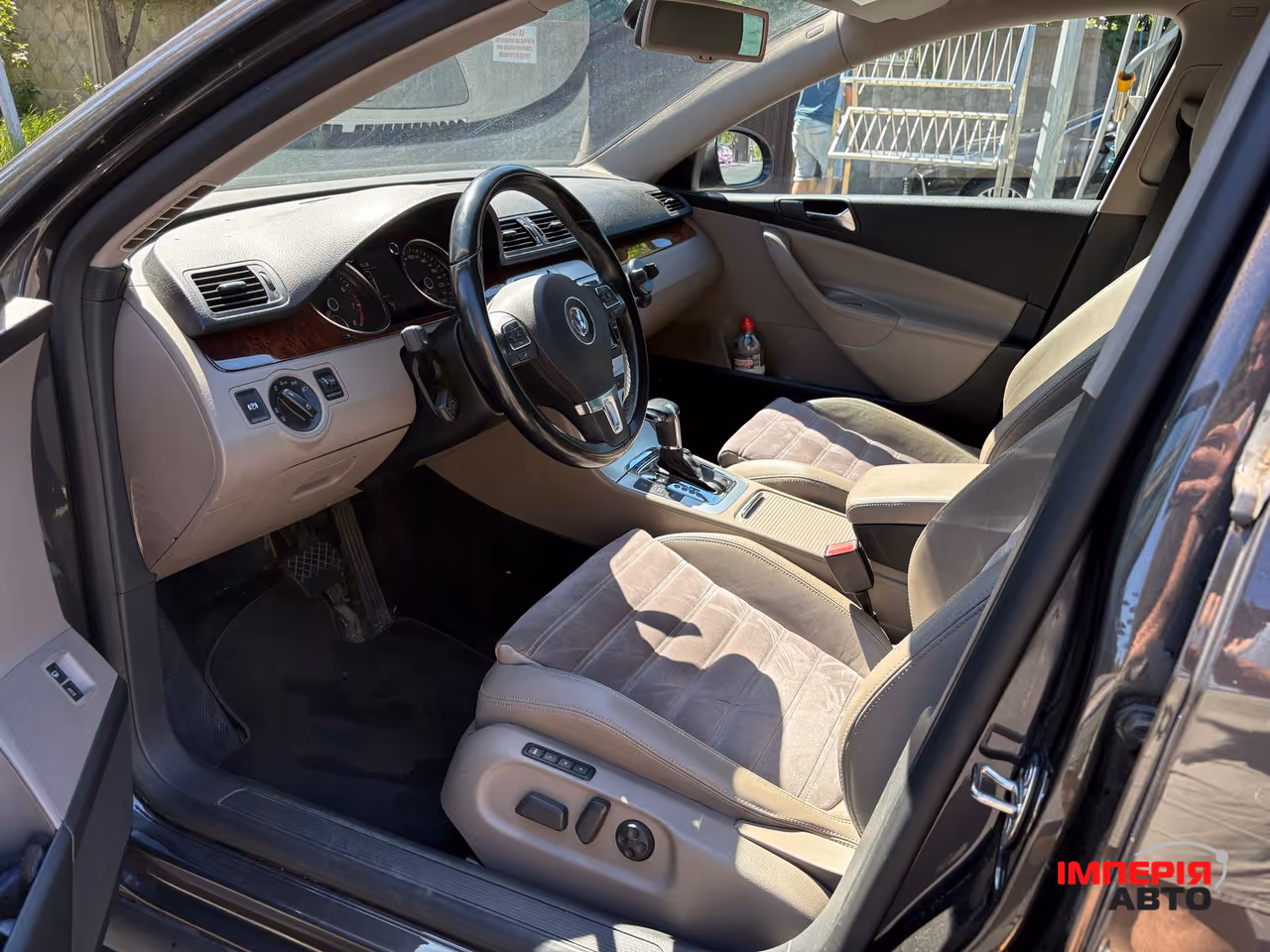 Volkswagen Passat - фото 4