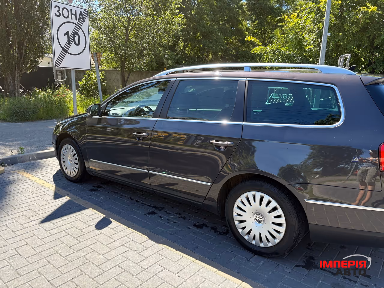 Volkswagen Passat - фото 6