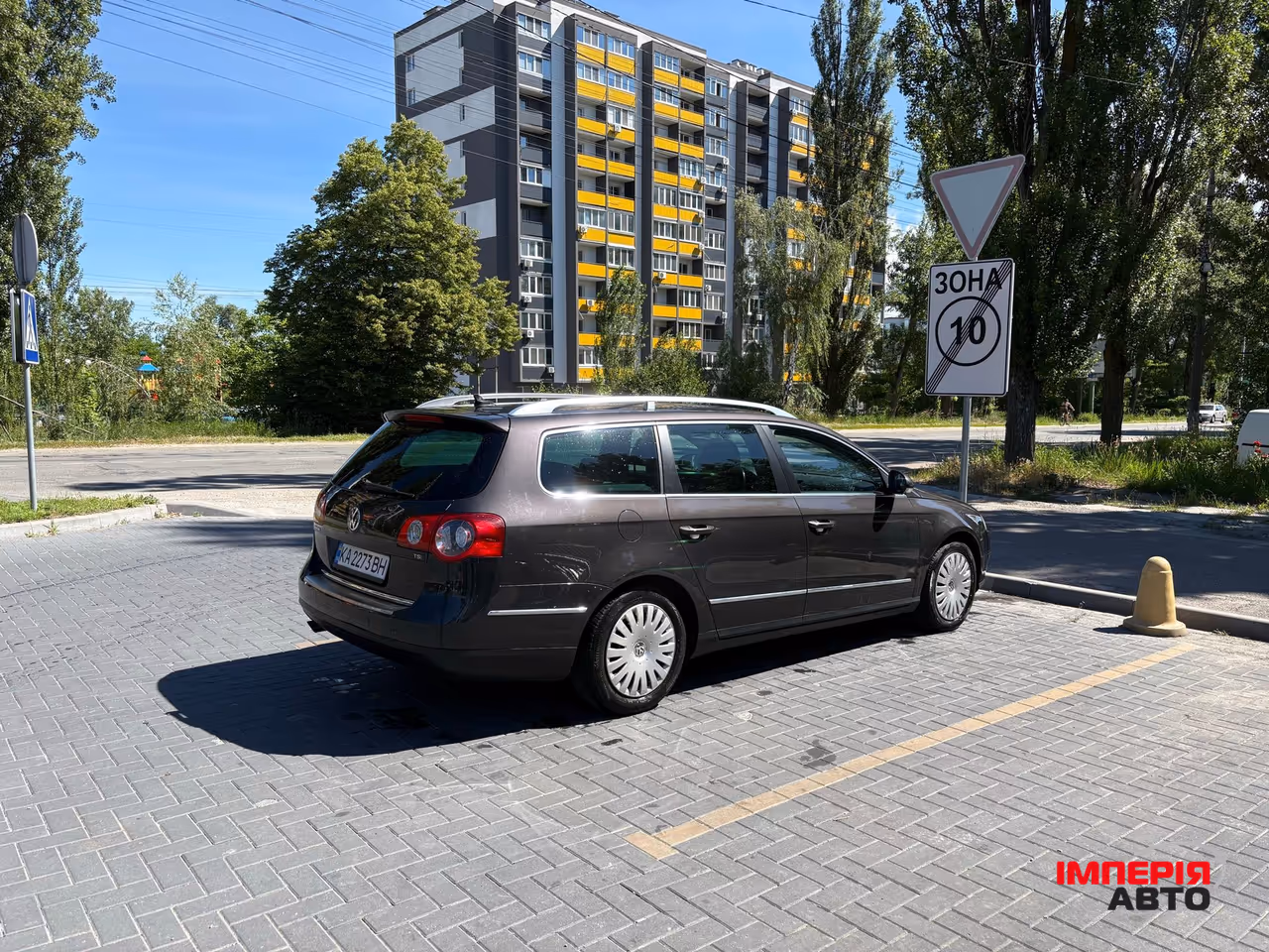 Volkswagen Passat - фото 3
