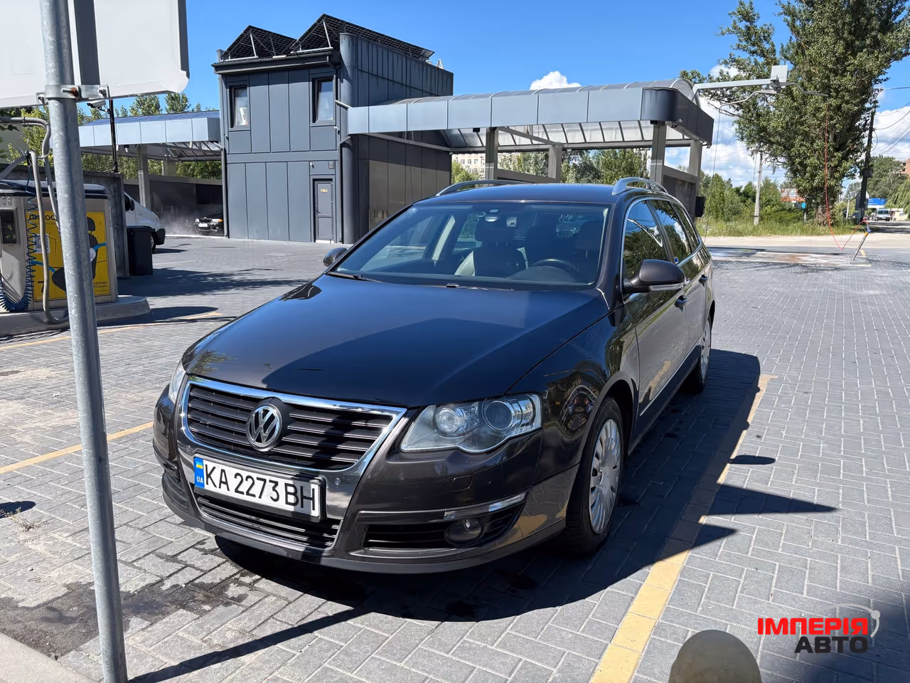 Volkswagen Passat - фото 2