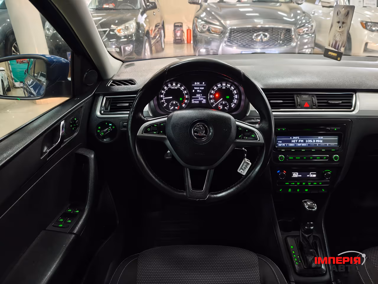Skoda Rapid - фото 13
