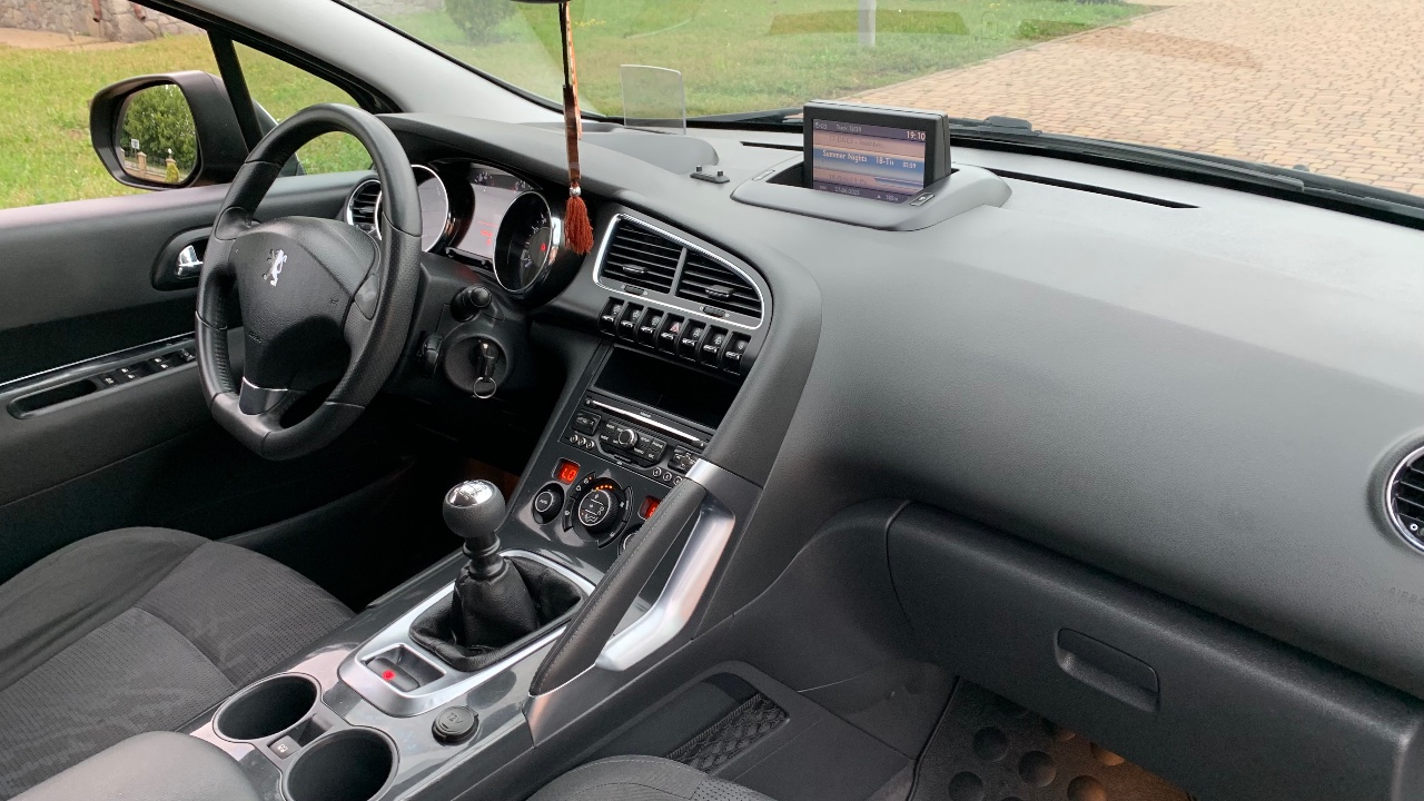 Peugeot 3008 - фото 32