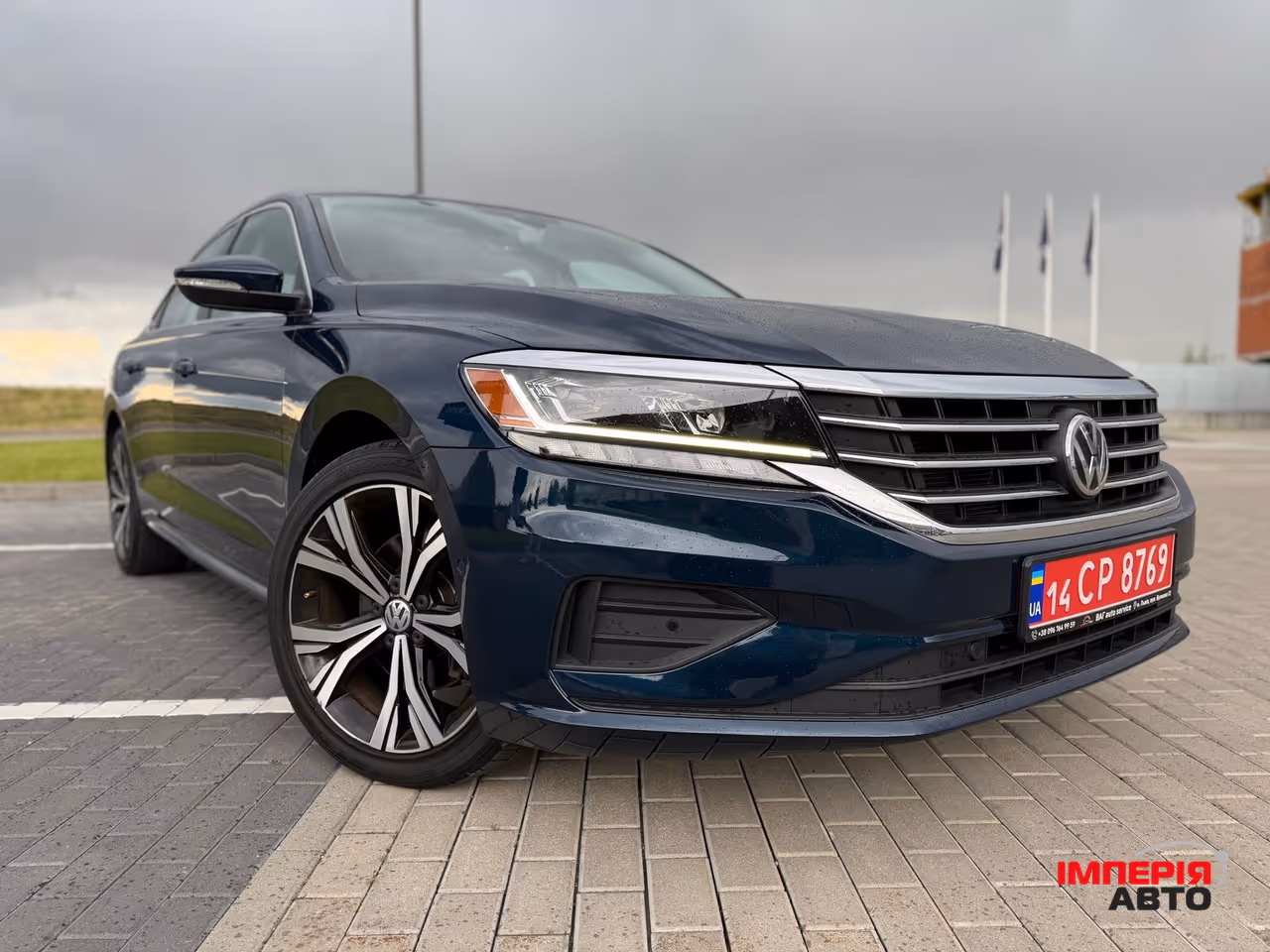 Volkswagen Passat - фото 7