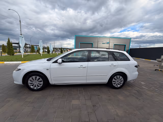 Mazda 6 - фото 3