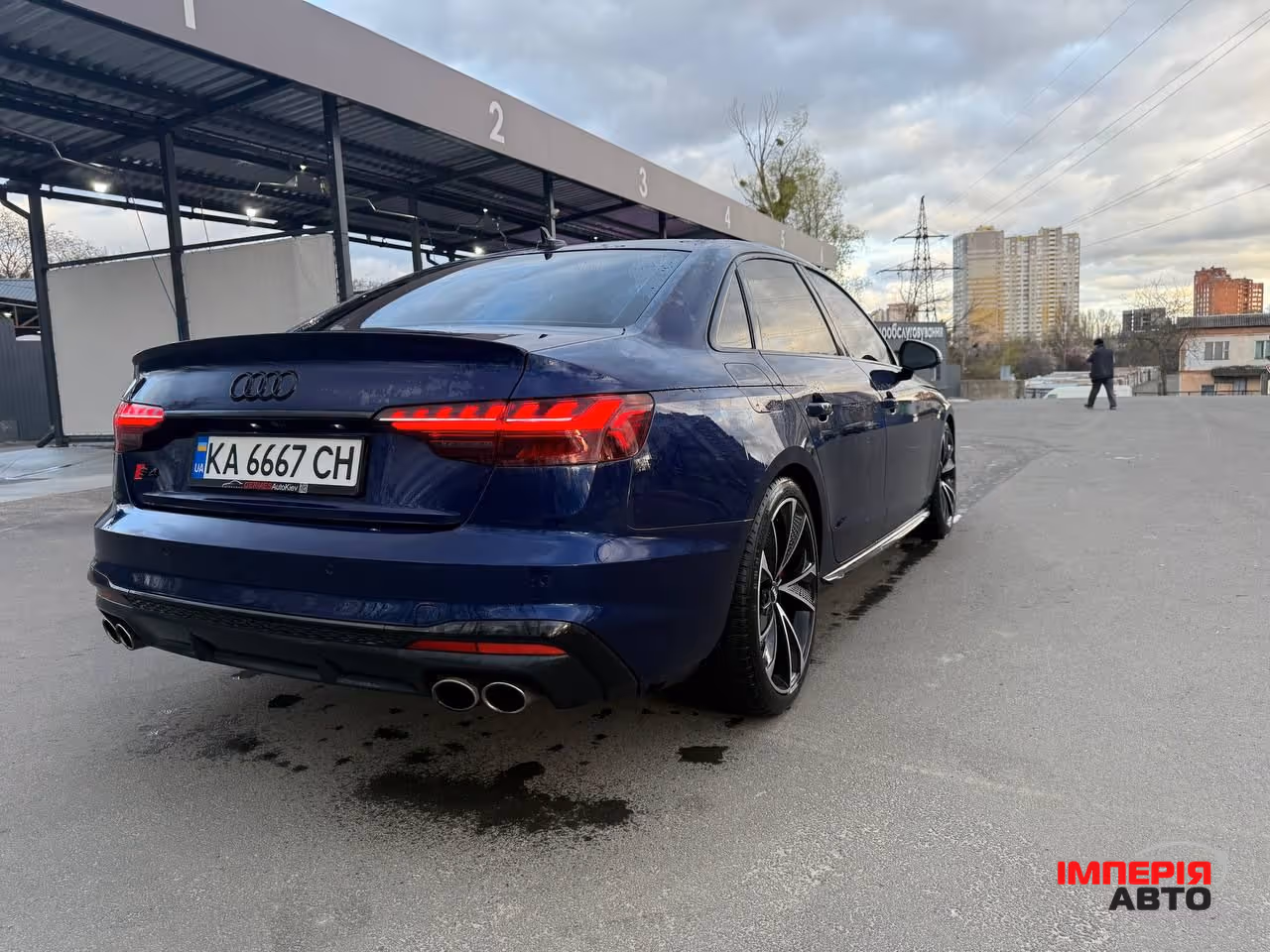 Audi S4 - фото 6