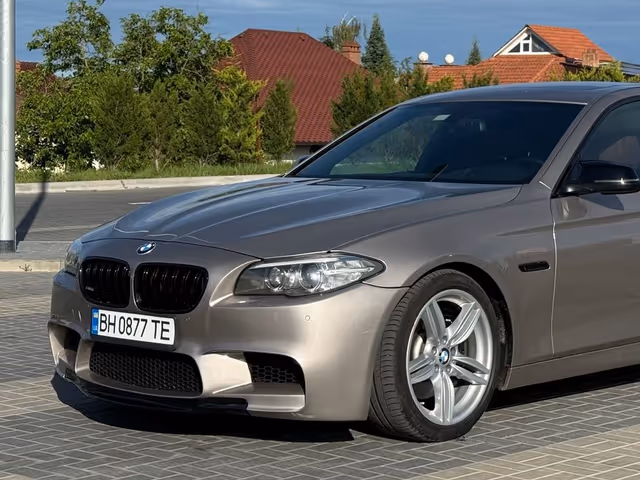 BMW 5 серії - фото 4