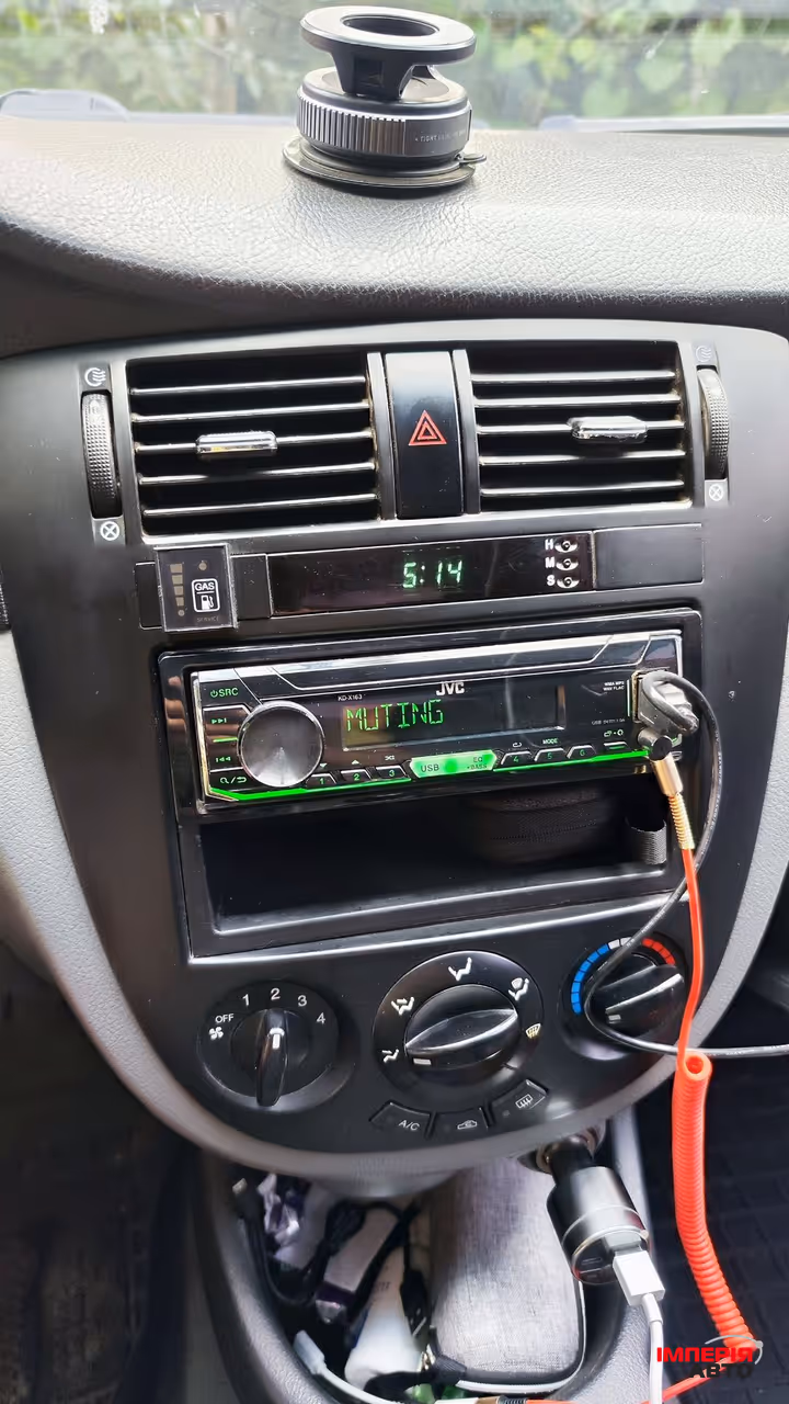 Chevrolet Lacetti - фото 13