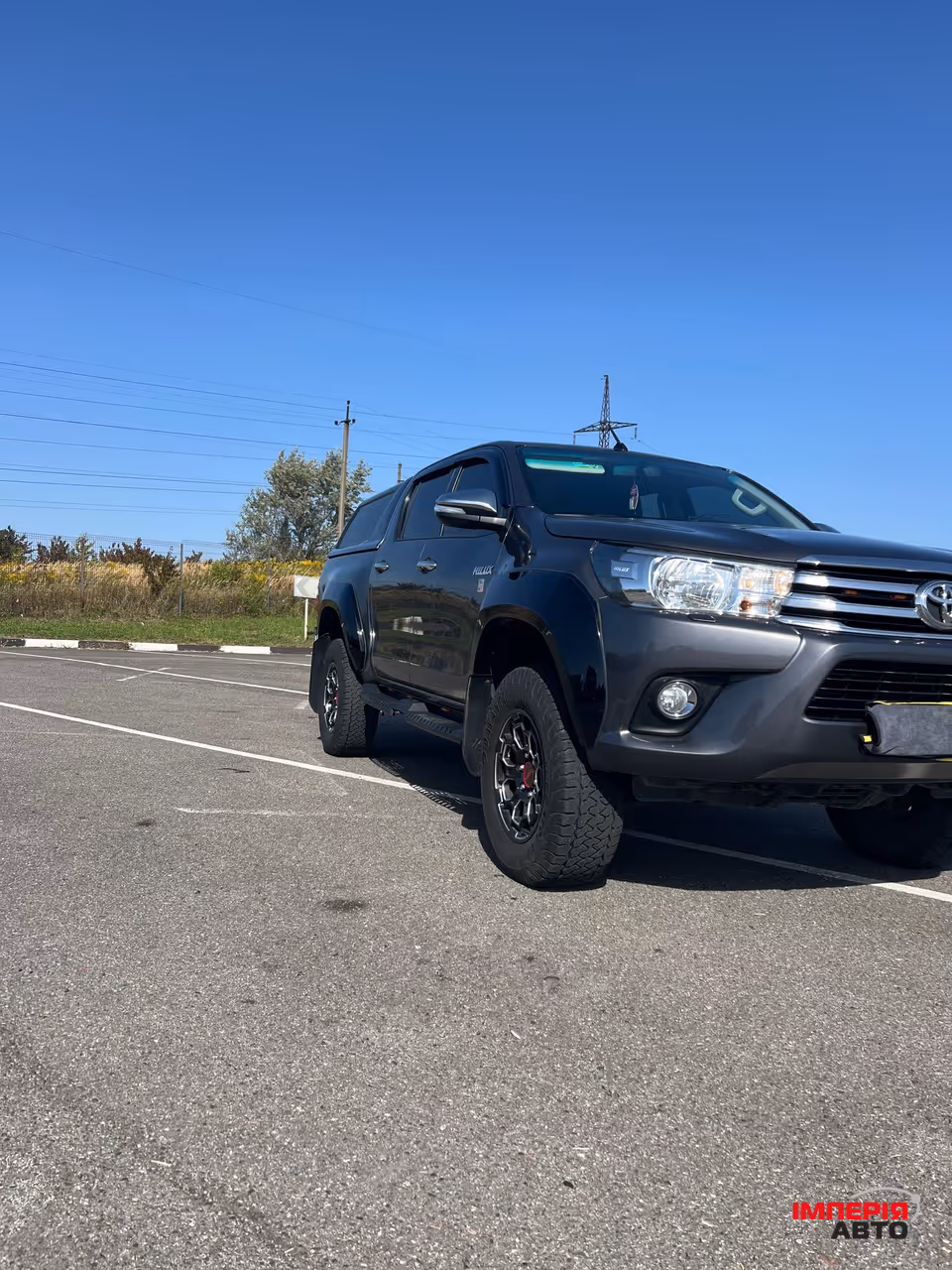 Toyota Hilux - фото 4