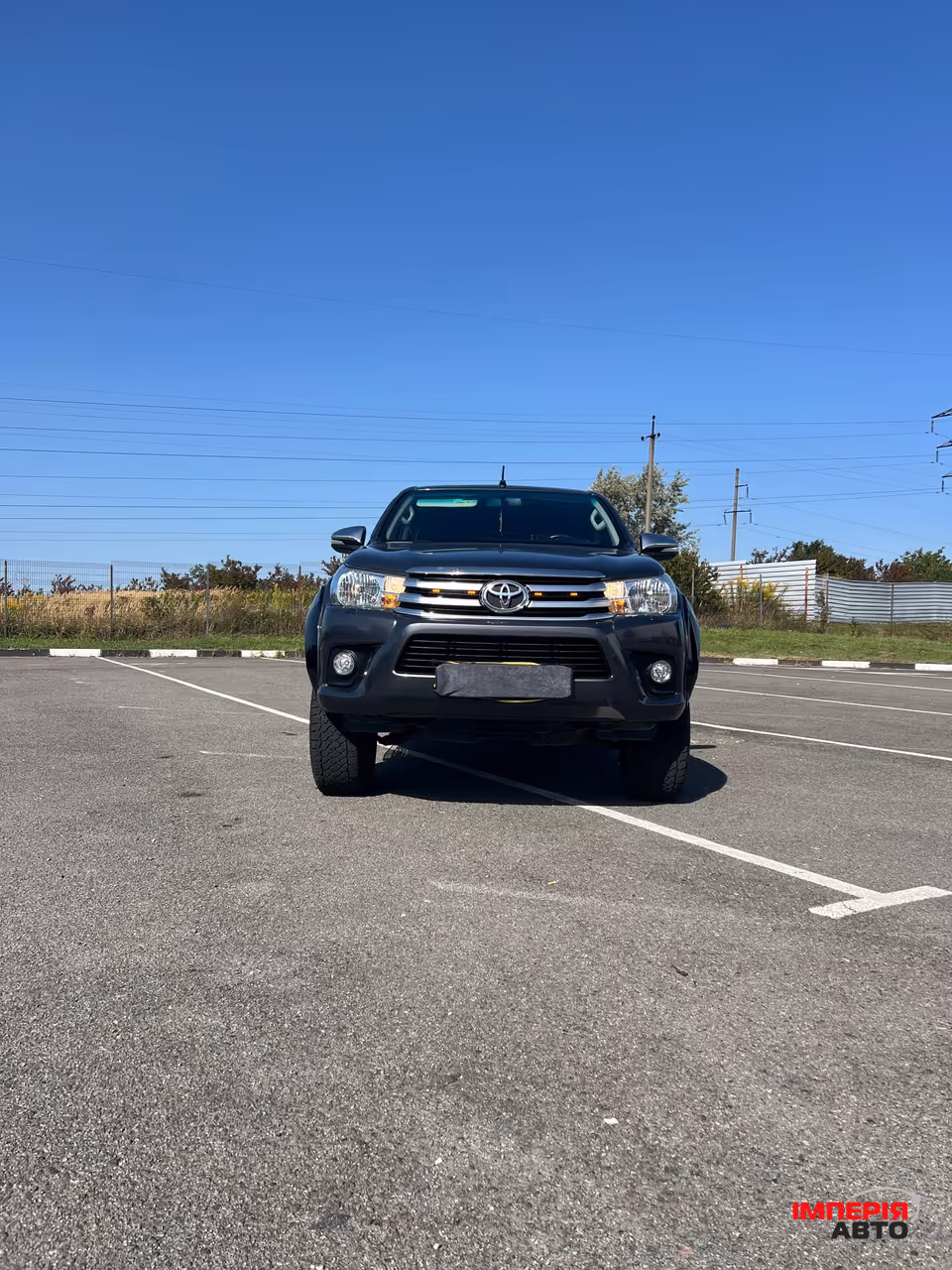 Toyota Hilux - фото 14