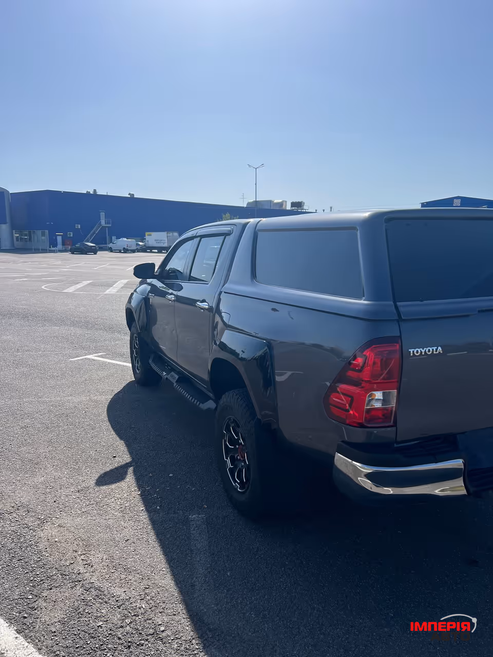 Toyota Hilux - фото 7