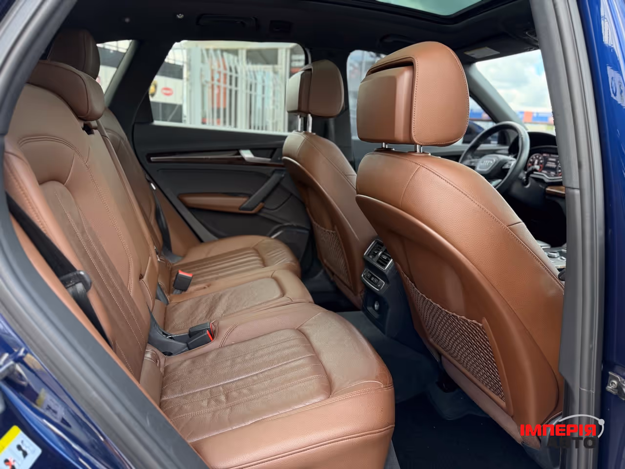 Audi Q5 - фото 16