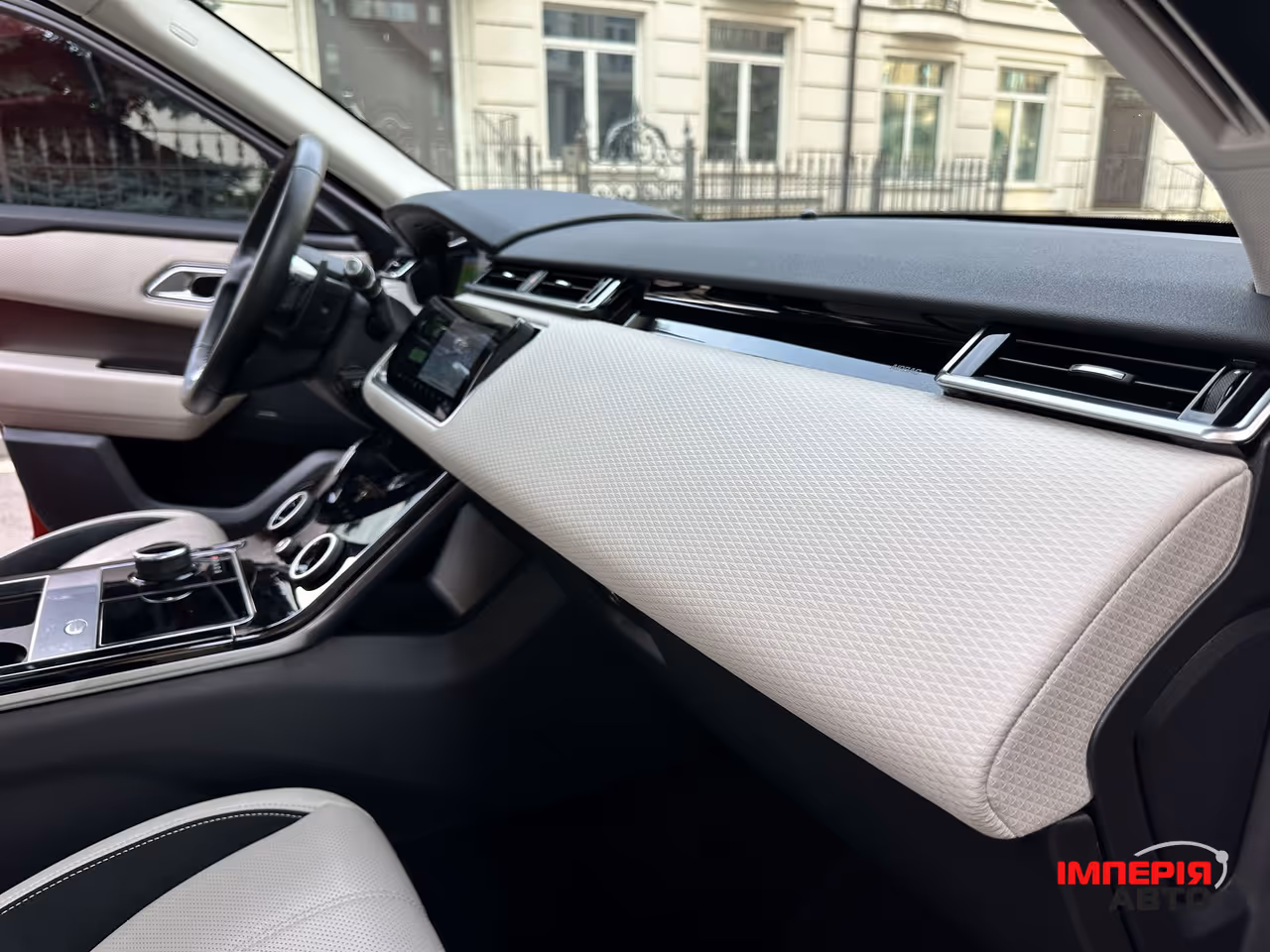 Land Rover Range Rover Velar - фото 33