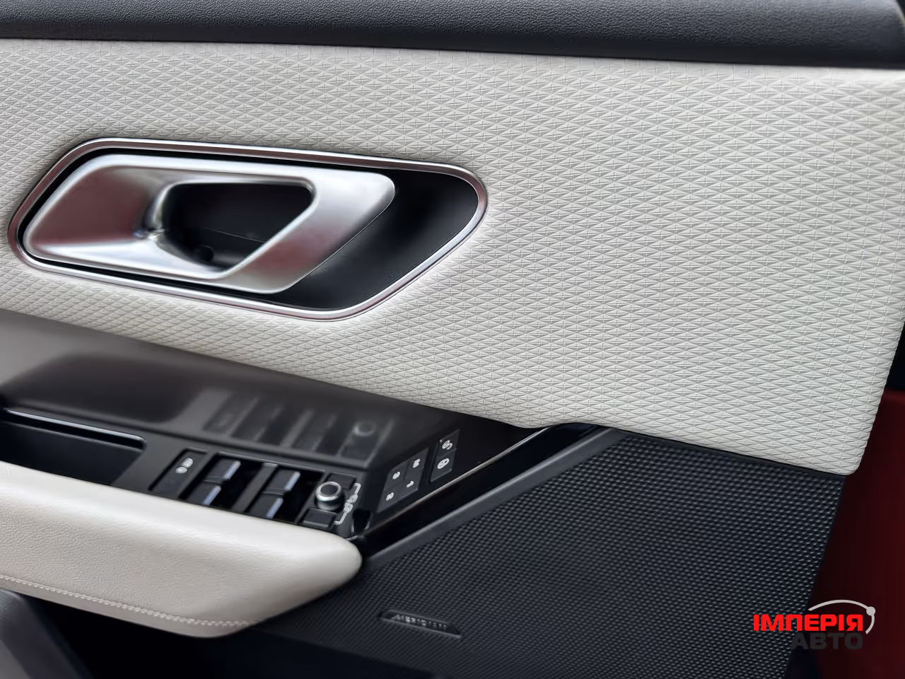 Land Rover Range Rover Velar - фото 21