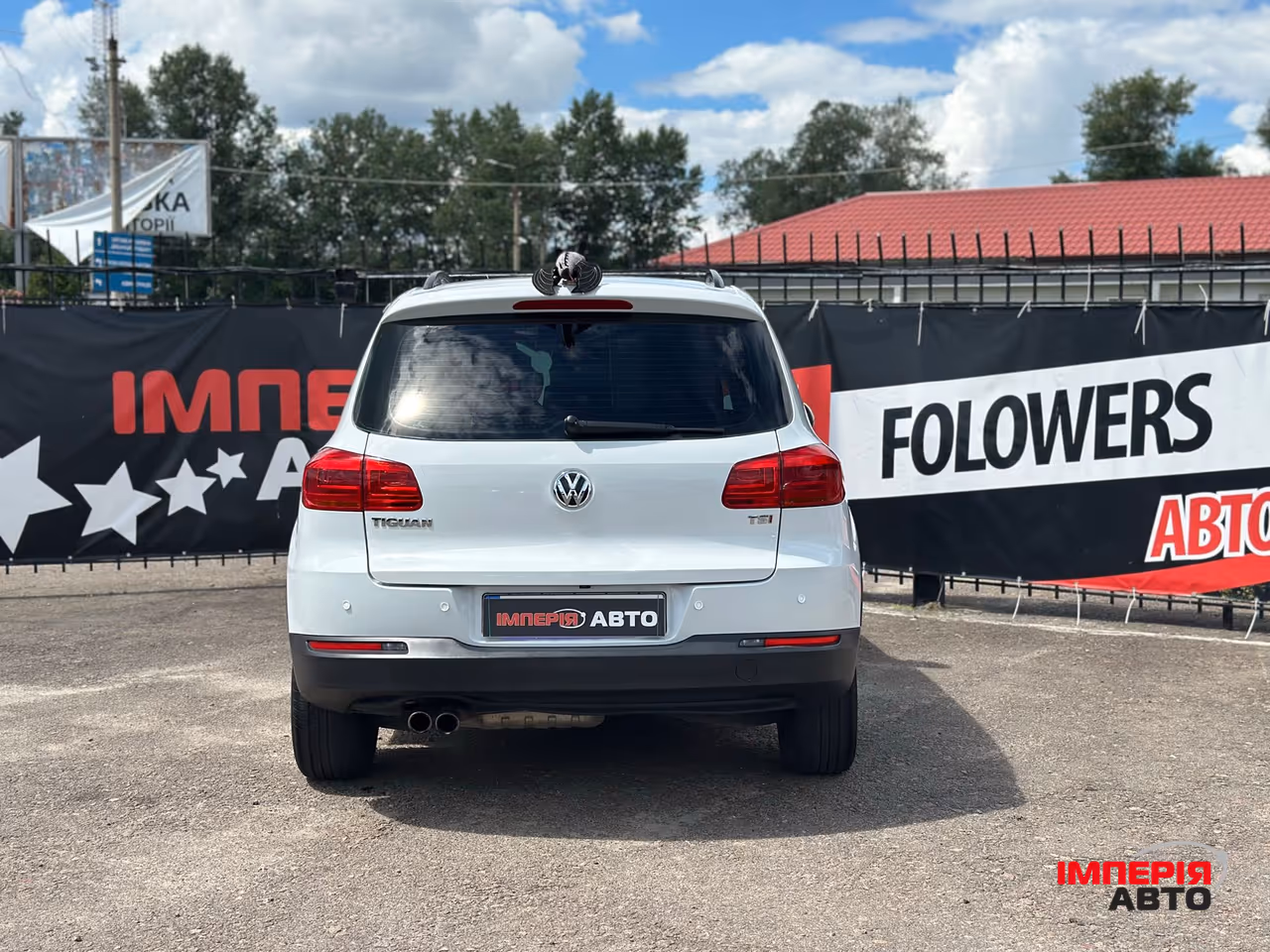 Volkswagen Tiguan - фото 5