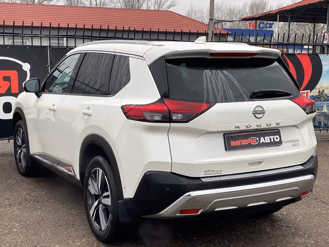 Nissan Rogue - фото 4