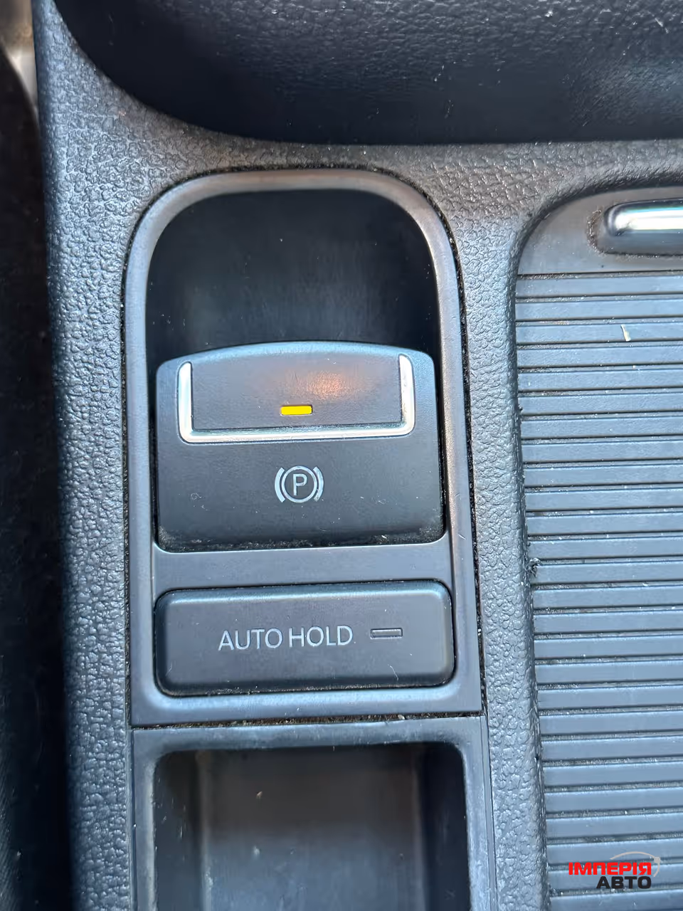 Volkswagen Tiguan - фото 26