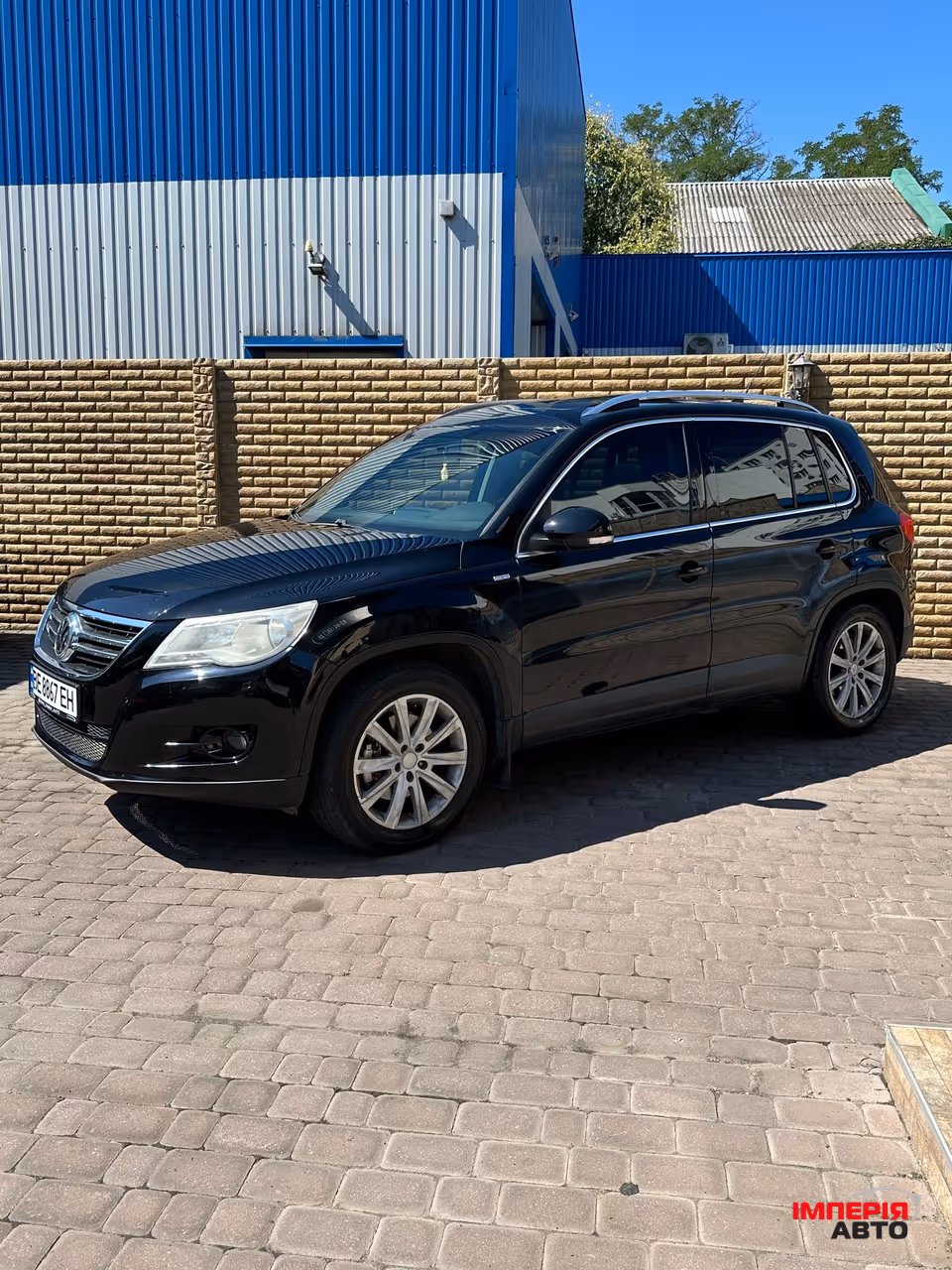 Volkswagen Tiguan - фото 8