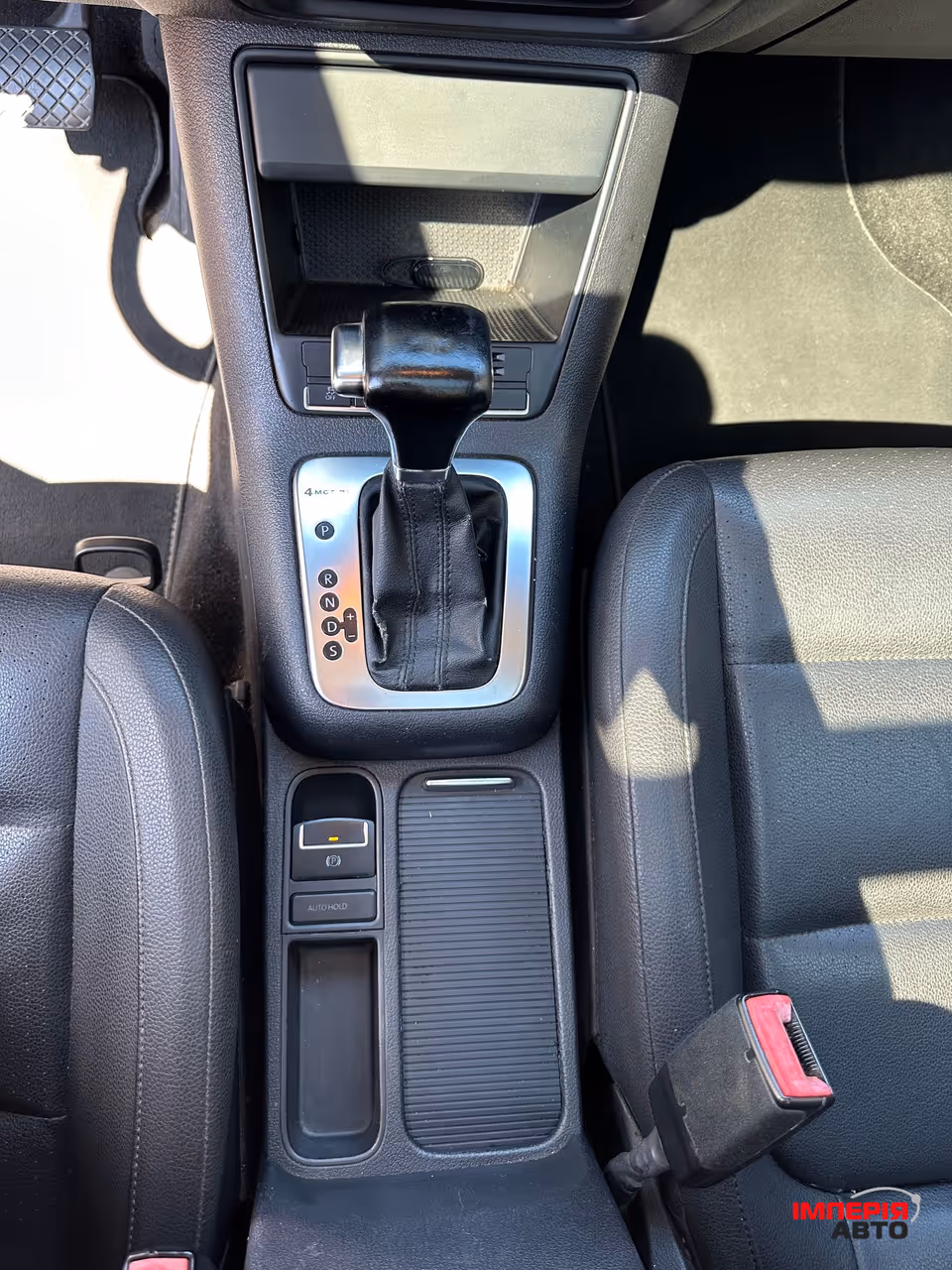 Volkswagen Tiguan - фото 25