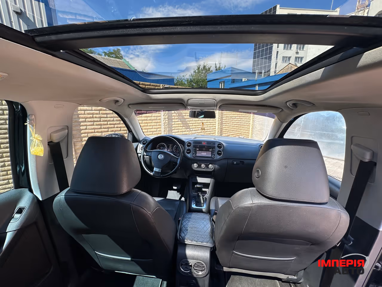 Volkswagen Tiguan - фото 32