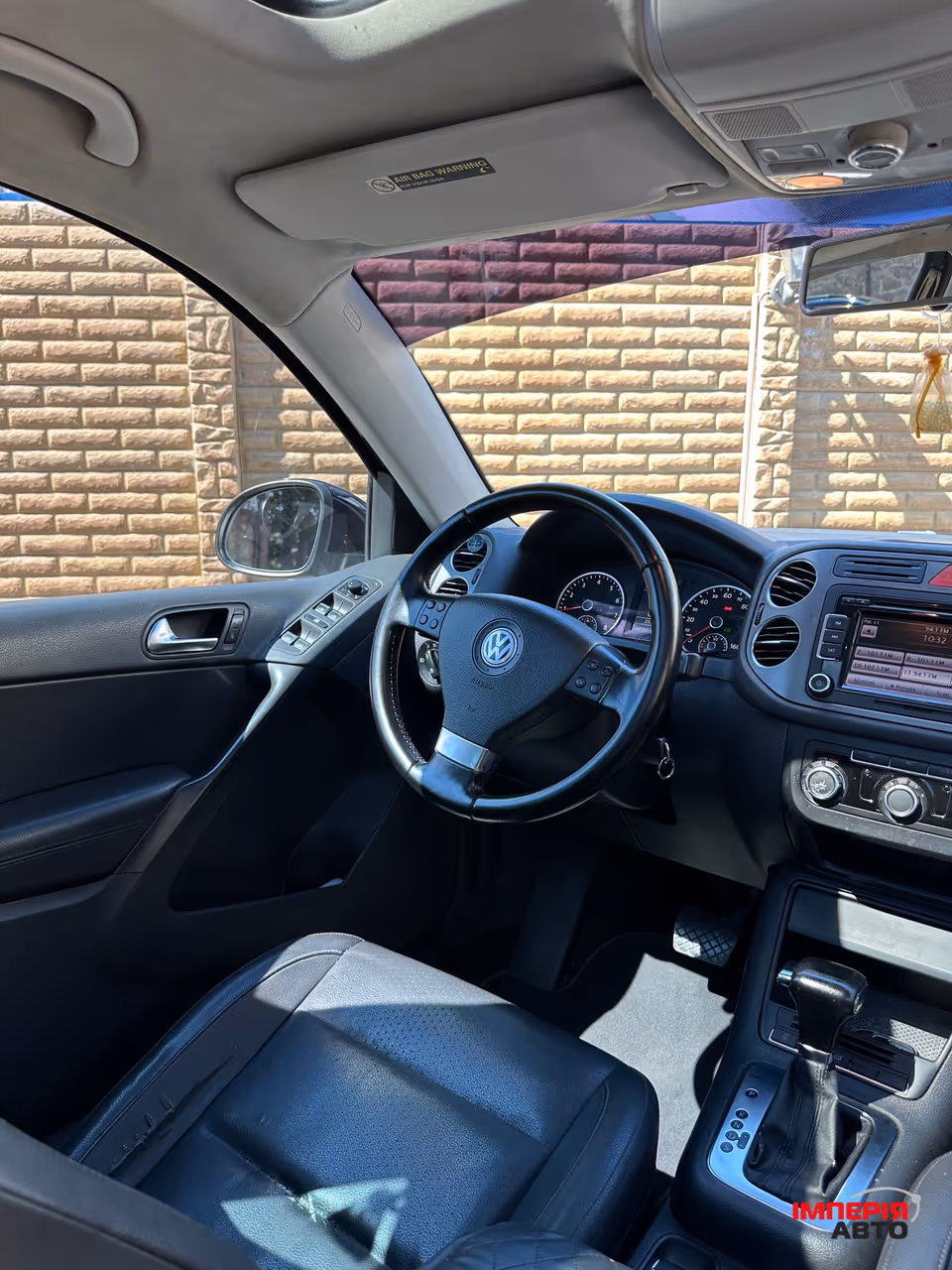 Volkswagen Tiguan - фото 5