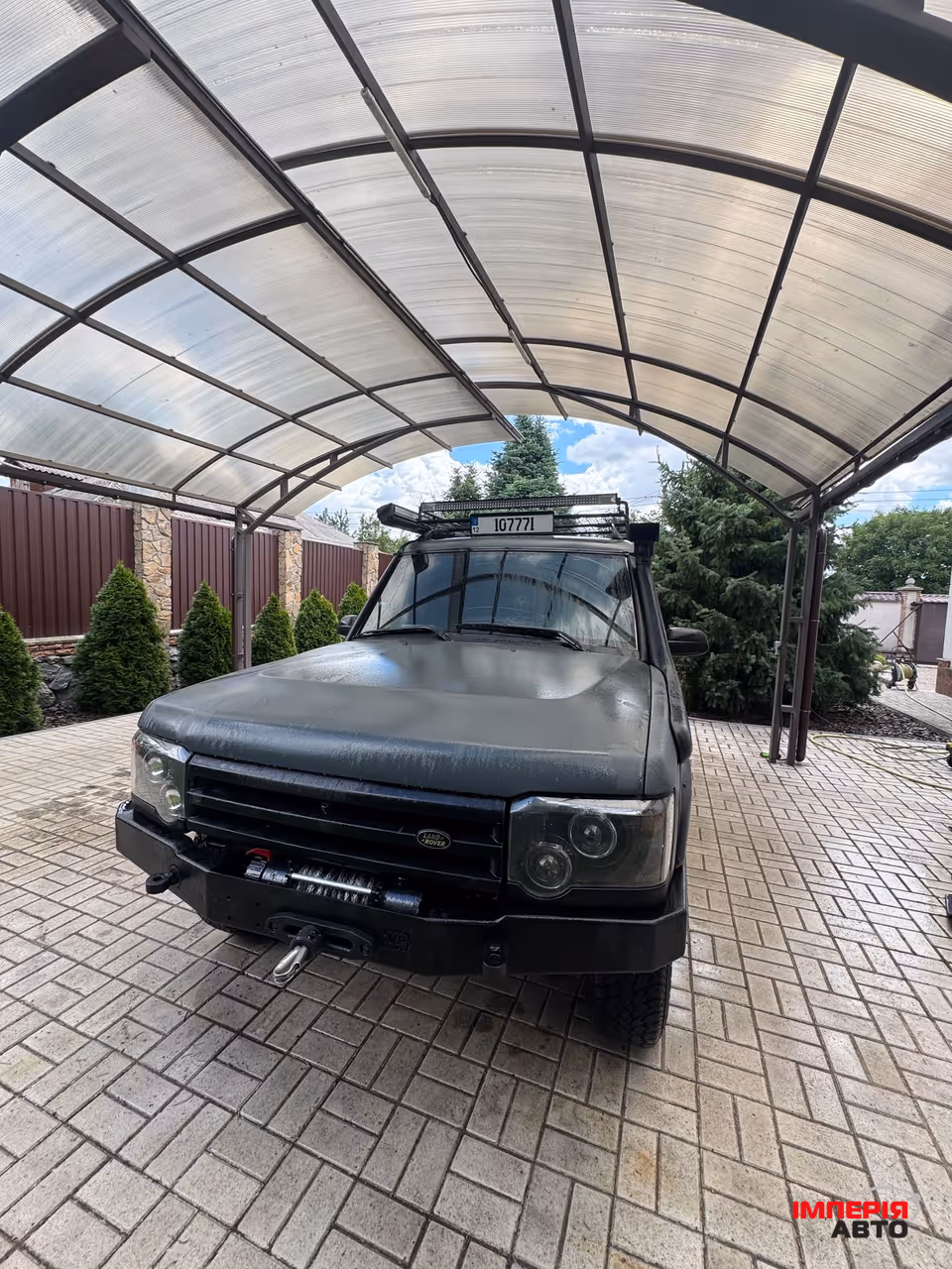 Land Rover Discovery - фото 1