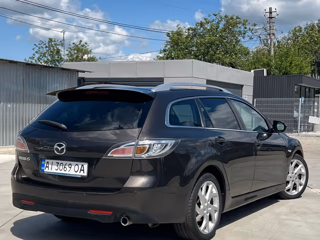 Mazda 6 - фото 3