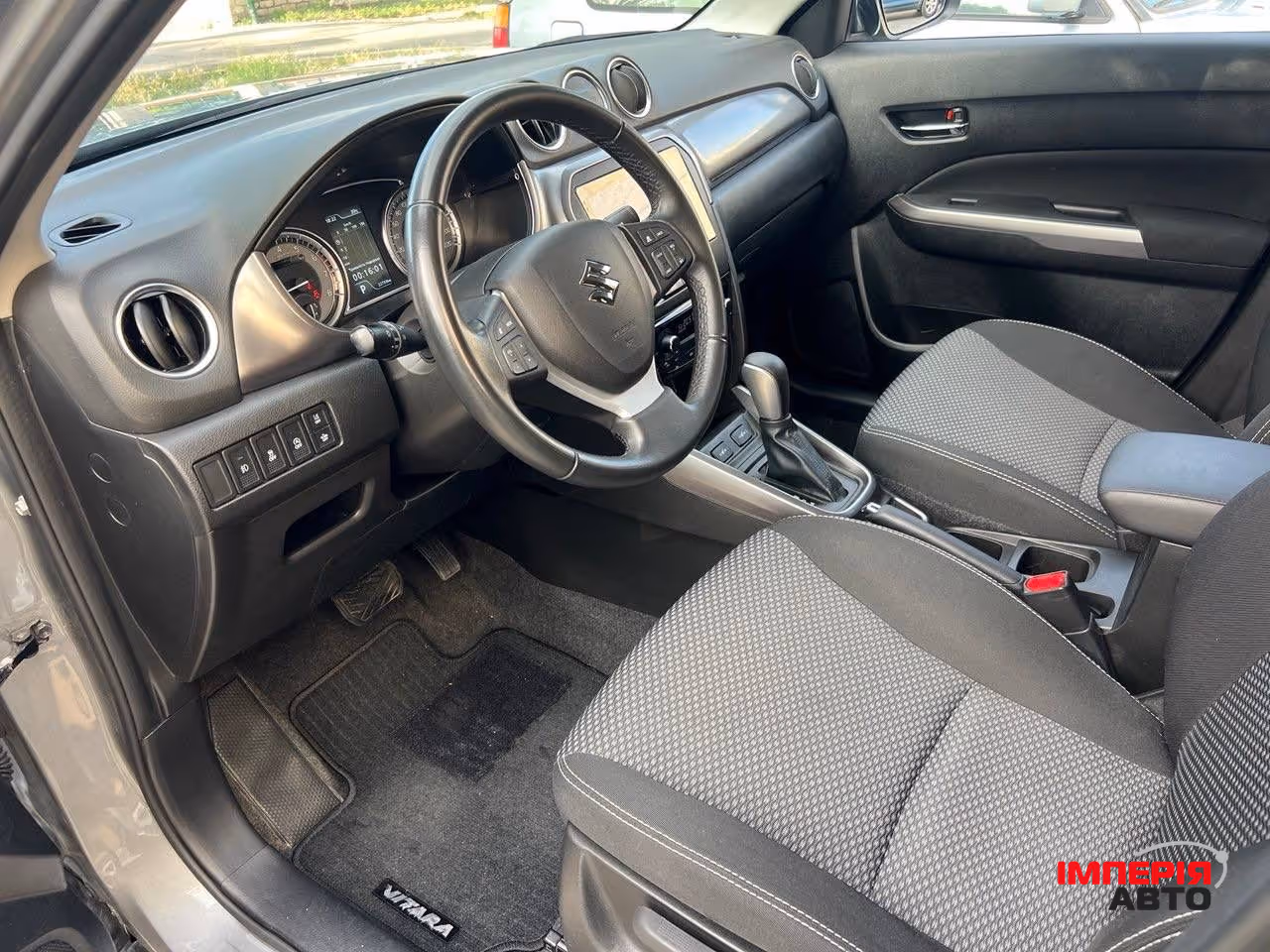 Suzuki Vitara - фото 21