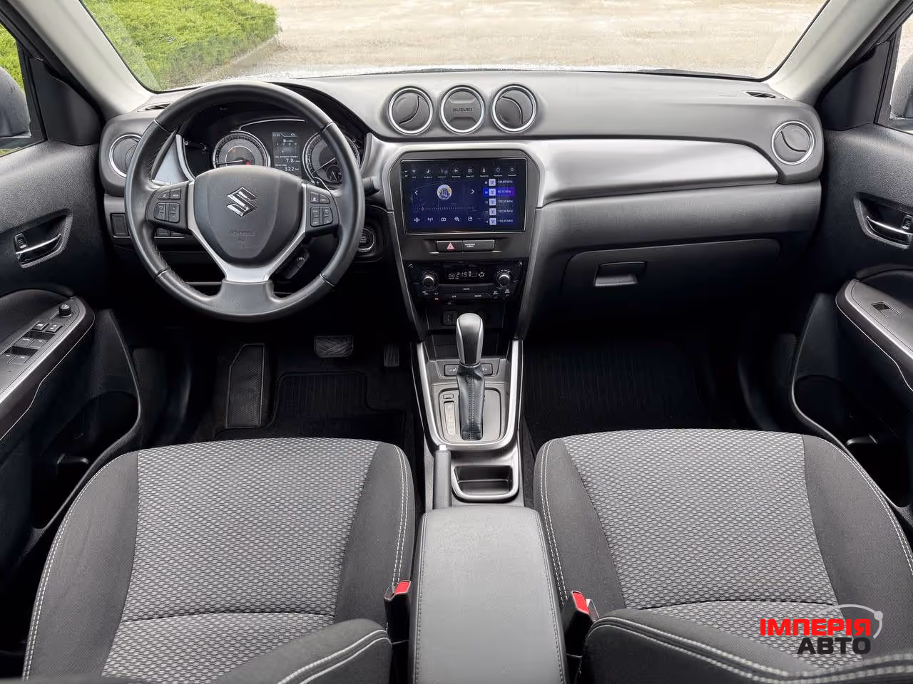 Suzuki Vitara - фото 12