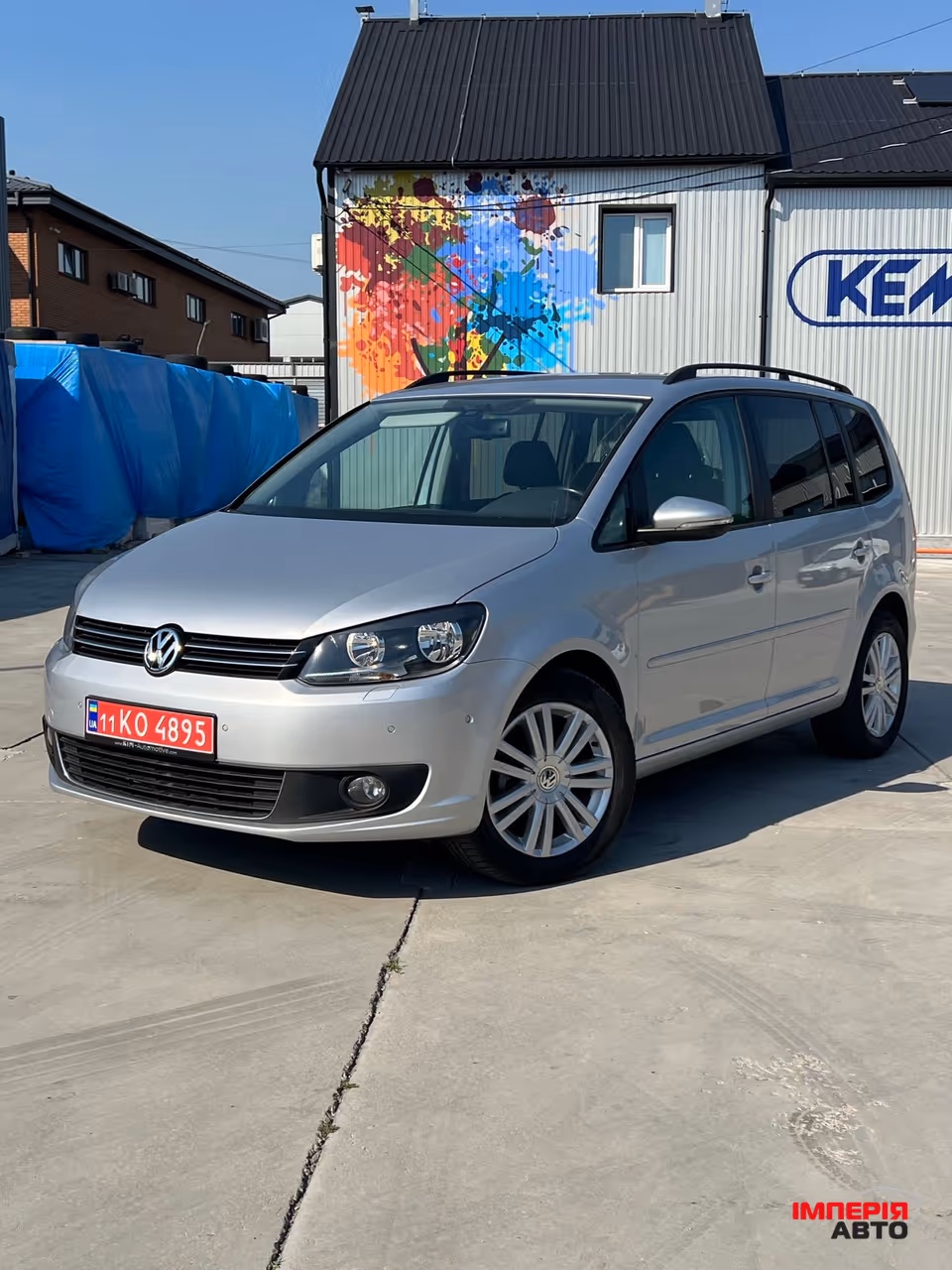 Volkswagen Touran - фото 2