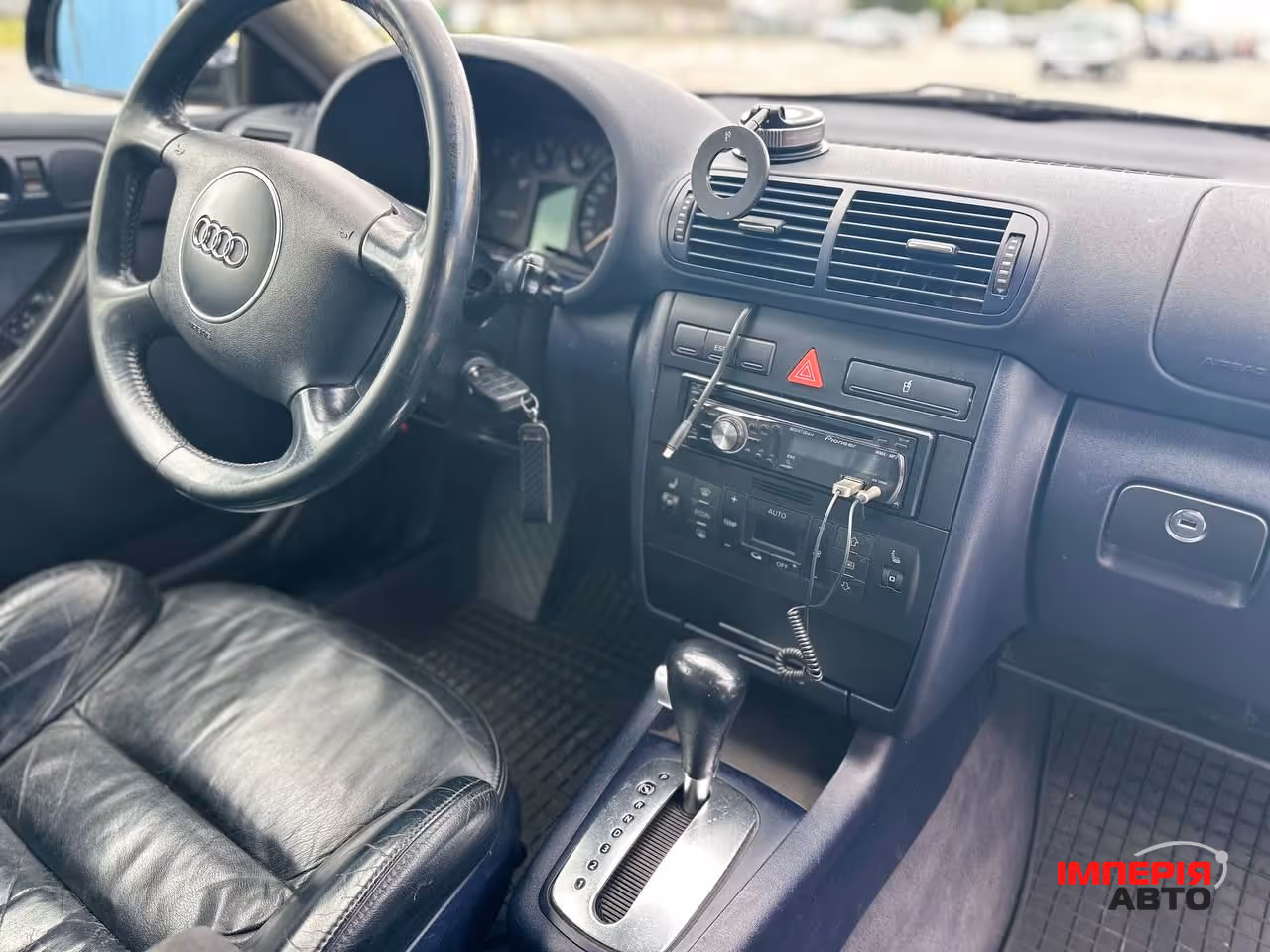 Audi A3 - фото 12