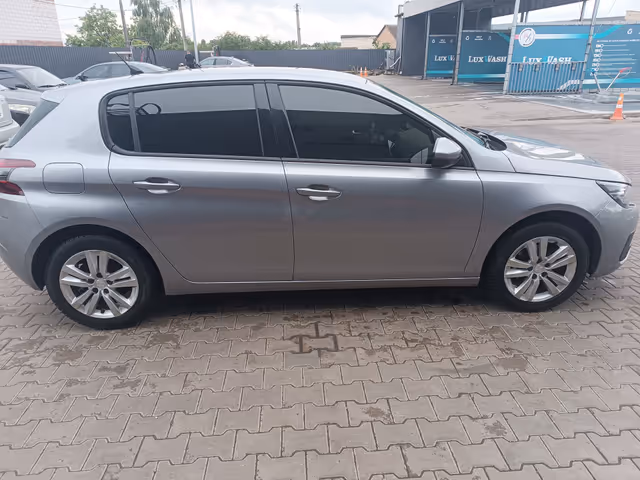 Peugeot 308 - фото 5