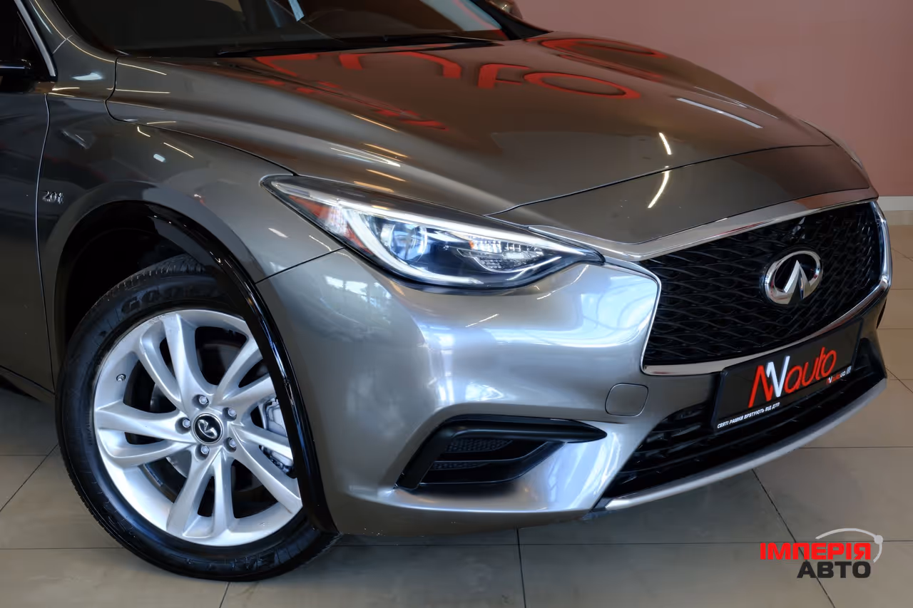 Infiniti QX30 - фото 3