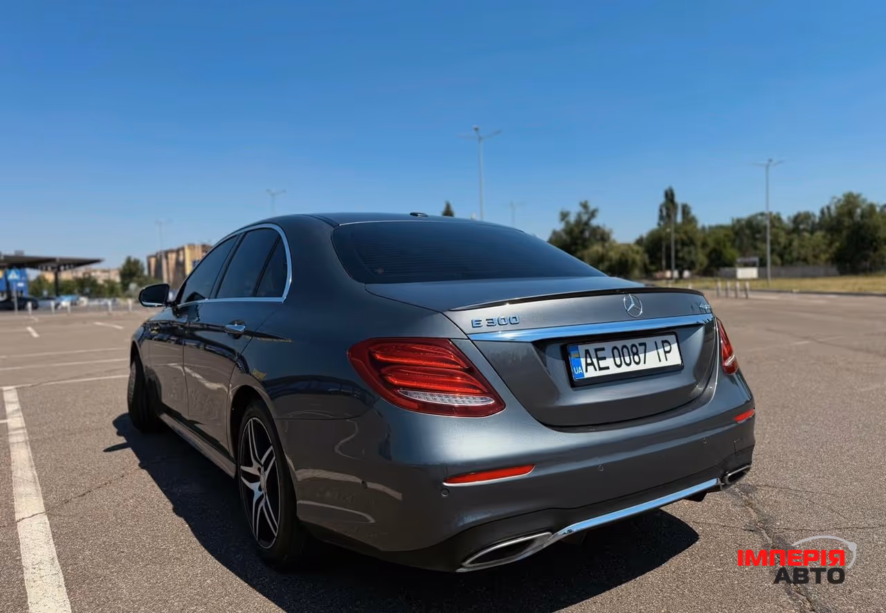 Mercedes-Benz E-Класс - фото 3