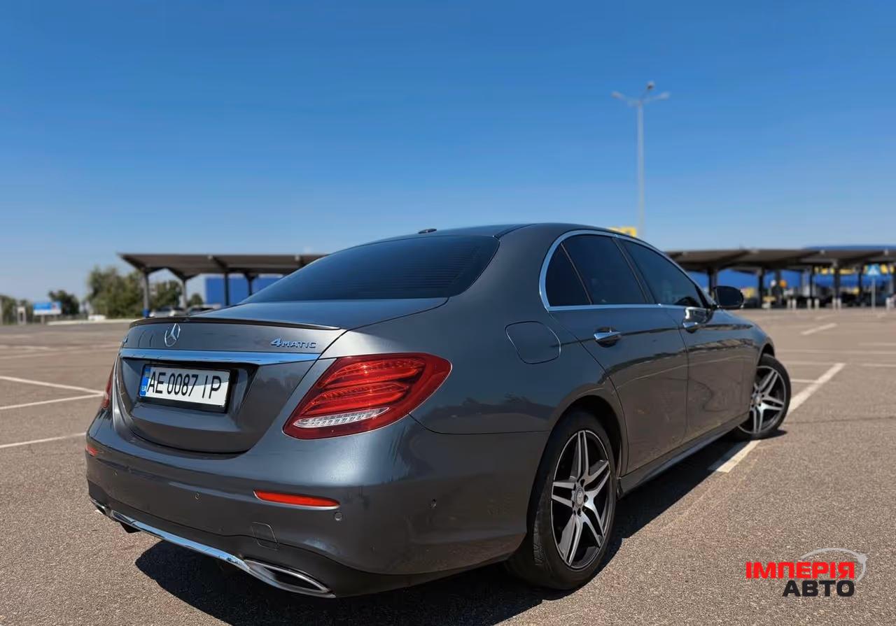 Mercedes-Benz E-Класс - фото 4